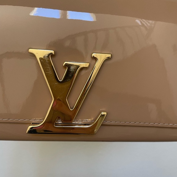 Louis Vuitton Louise Clutch - Picture 5 of 16